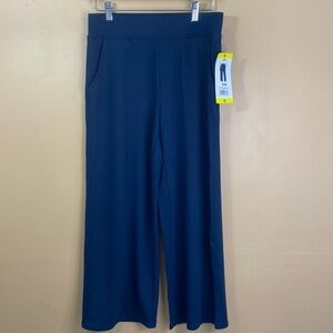 Sentimental New York Women's Soft Capri Pull-On Blue Pants Size: S